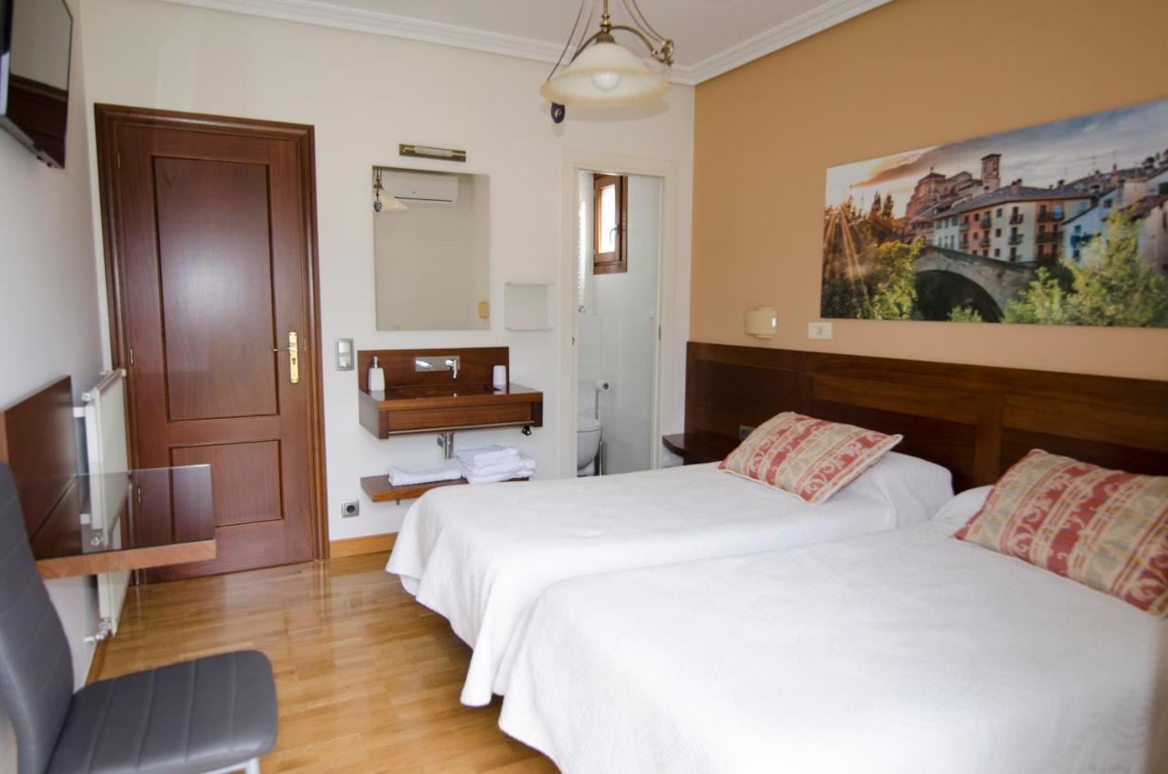 B&B Zaldu Естеля Екстериор снимка